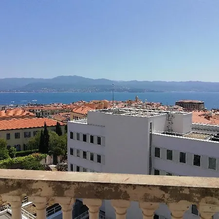 Pansiyon Cecile