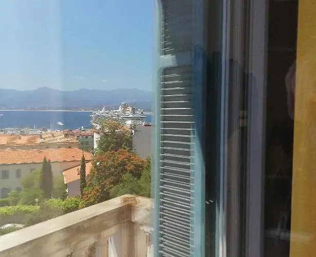 Pansiyon Cecile *